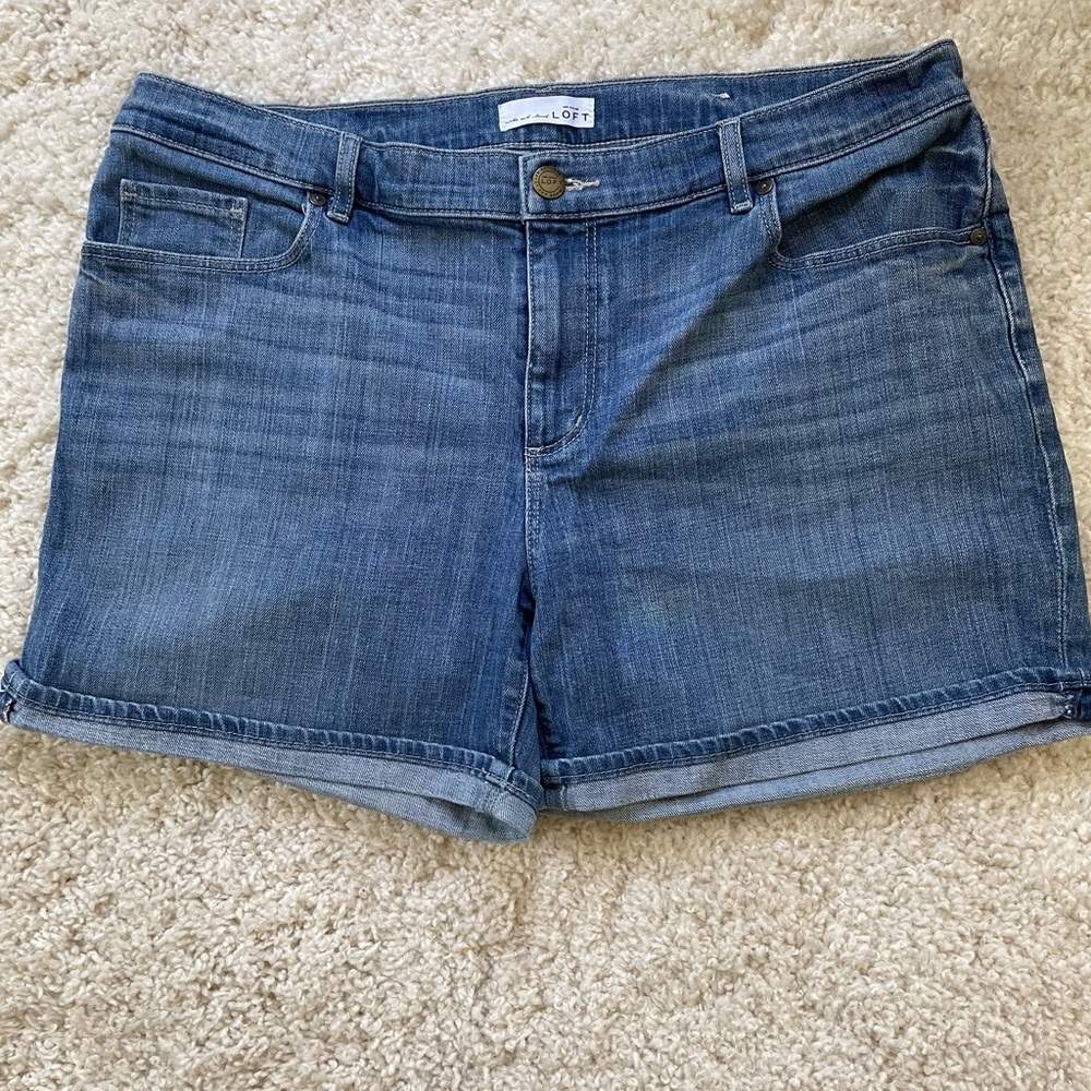 Ann Taylor loft jean shorts